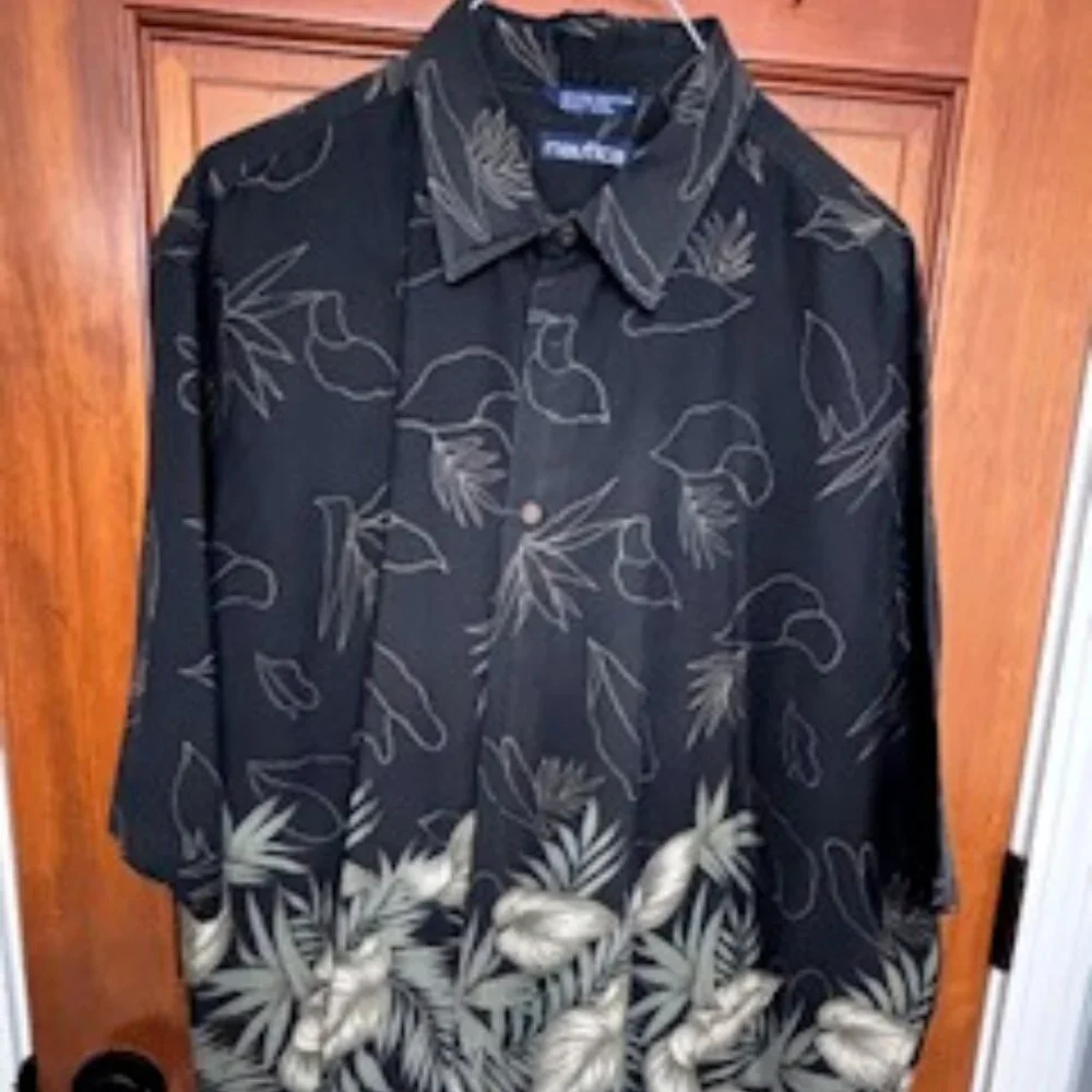 Nautica Men’s 2X Black Hawaiian Shirt Palm Leaf Print ButtonUp Casual Resortwear